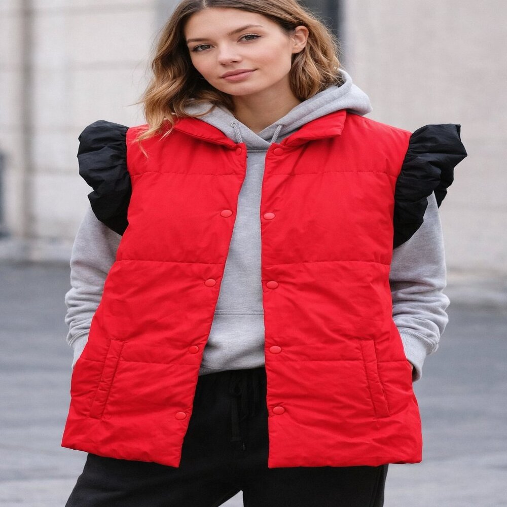 Sewn + Seen Red Puffer Vest w/ Black Contrast Sleeves |‎ Women’s Small